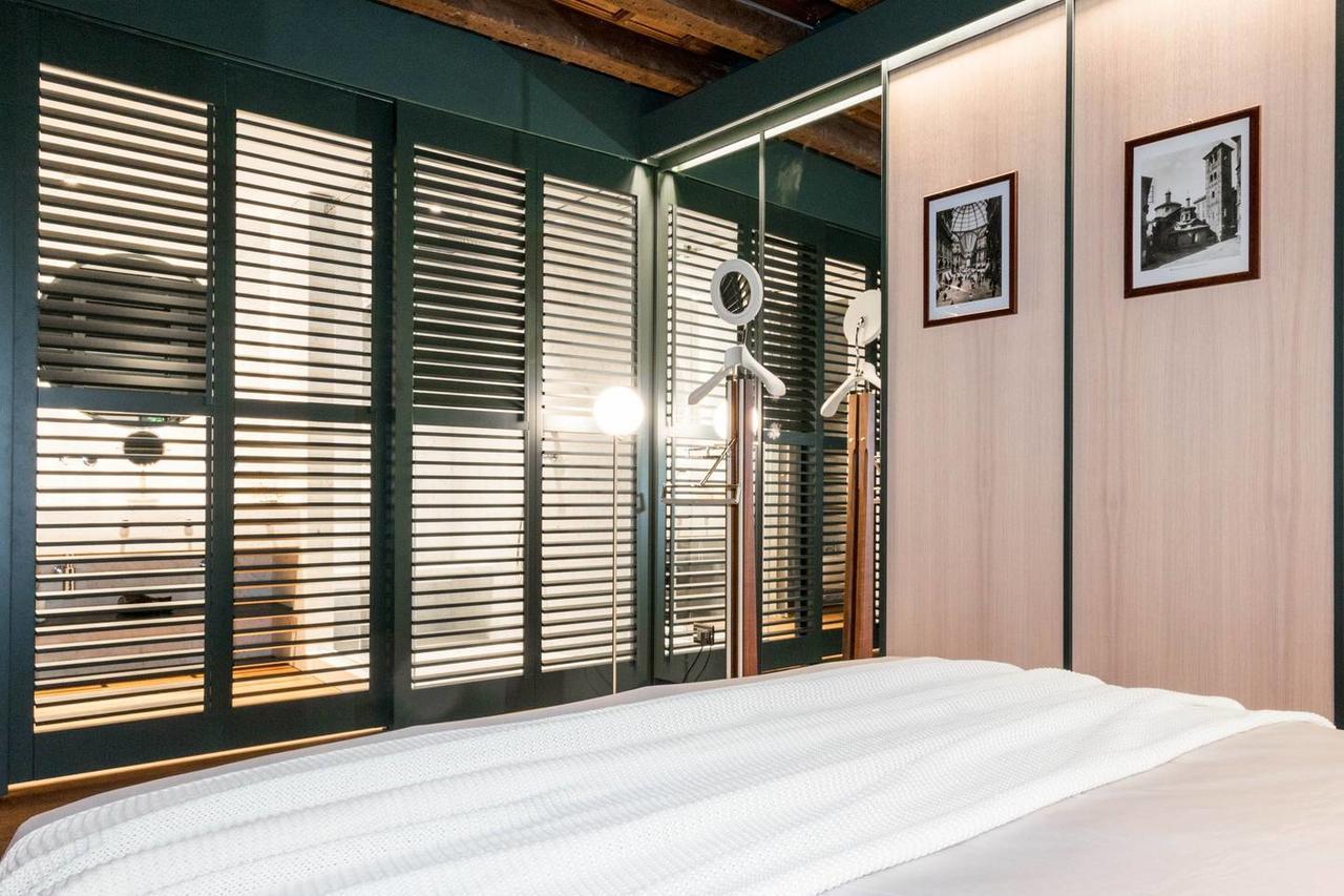 Apartment Joivy Luxurious For 4 Near Duomo And Galleria Vittorio *